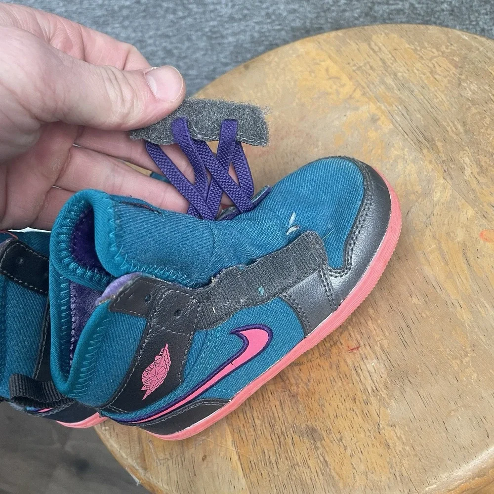 Nike Air‎ Jordan 1 Retro Skinny High Tropical Teal Size 7C Grey Pink 602658-309